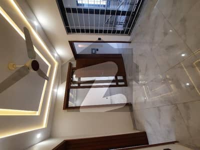 آئی ۔ 11 اسلام آباد میں 2 کمروں کا 4 مرلہ زیریں پورشن 55.0 ہزار میں کرایہ پر دستیاب ہے۔