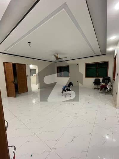 Chance Deal Luxury Brand New 2nd Floor Portion with Lift | 330 Yards