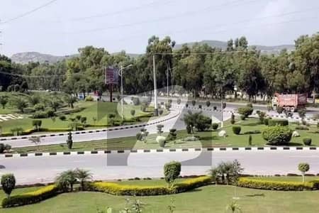 ایم پی سی ایچ ایس - بلاک جی ایم پی سی ایچ ایس ۔ ملٹی گارڈنز,بی ۔ 17,اسلام آباد میں 8 مرلہ رہائشی پلاٹ 80.0 لاکھ میں برائے فروخت۔