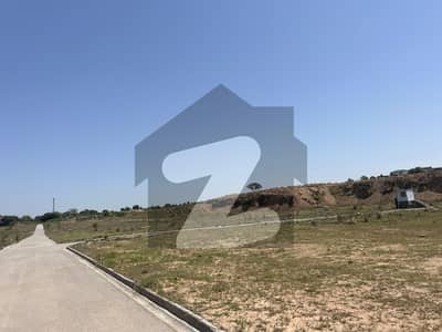 500 Sq Yards Plot on 60 Feet Road Near Park & Mosque Available for Sale in DHA Phase 3 Sector E