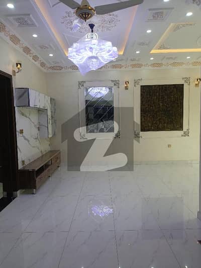 10 Marla New House Available For Rent In Wapda Town Phase 2