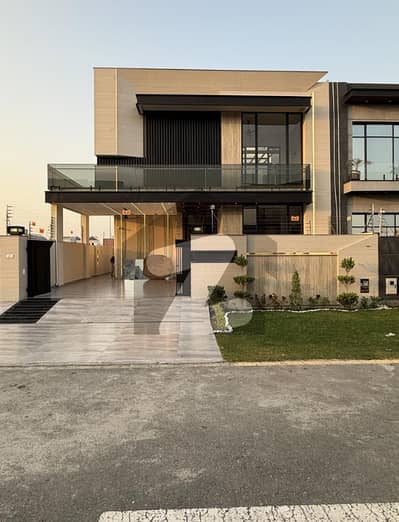 10-Marla Owner Built Modern house For Sale near to Macdonald with 0rignal Picks