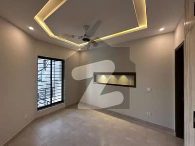 PREMIUM HOUSE FOR SALE IN NAVAL - BLOCK G
