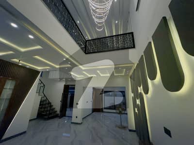 7.5 Marla Modern House For Sale In Buch Villas Multan
