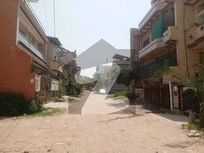 I Am Selling 7 Marla Plot Bhatti Town Service Road Gullberg Green Islamabad