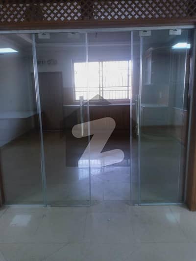 Ground Floor 1 Kanal Hall With Basement Parking For Rent