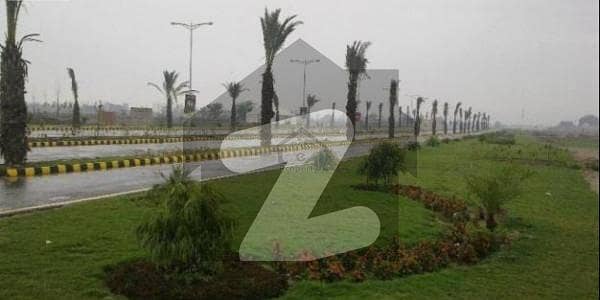 ڈی ایچ اے 11 رہبر سیکٹر5 - کے ای ایم سی ڈی ایچ اے 11 رہبر,لاہور میں 1 کنال رہائشی پلاٹ 1.75 کروڑ میں برائے فروخت۔