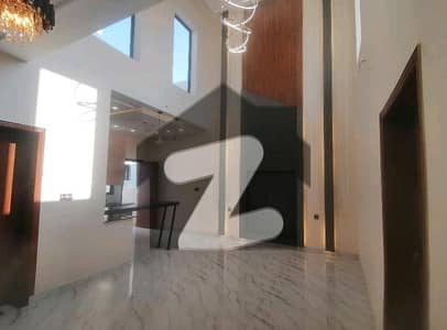 بش ایگزیکٹو ولاز ملتان میں 5 کمروں کا 8 مرلہ مکان 85.0 ہزار میں کرایہ پر دستیاب ہے۔