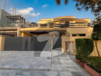 1 Kanal Slightely Used House Available For Sale In Lake City Meadows Lahore