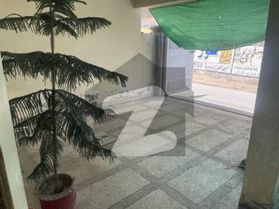 ارباب روڈ پشاور میں 2 کمروں کا 12 مرلہ زیریں پورشن 75.0 ہزار میں کرایہ پر دستیاب ہے۔