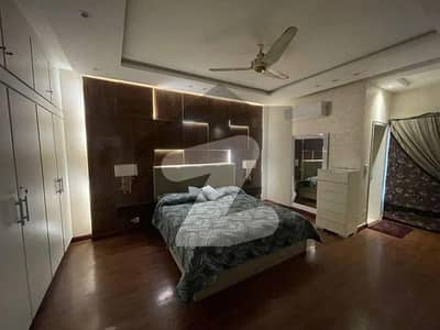 ظہور الہی روڈ گلبرگ,لاہور میں 1 کمرے کا 5 مرلہ فلیٹ 3.45 کروڑ میں برائے فروخت۔