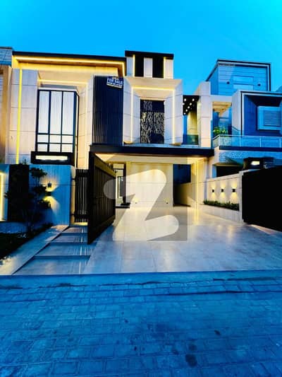 10 Marla Residential House For Sale in Jasmine Block with Gas, Nearby Commercial Market, School, Mosque and Health Care Canter