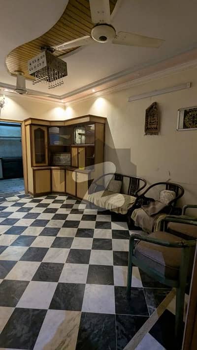 Sami Furnished 5 Marla Upper Portion Available In Johar Town Phase 2 J2 Block Near By Emporium Mall And Expo Centre For Rent