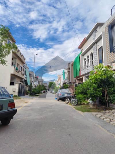 10 Marla Plot For Sale On Main 85 Feet Road In Park View City Lahore 10 Marla Plot For Sale On Main 85 Feet Road In Park View City Lahore