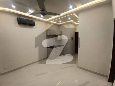 1 BED STALISH APARTMENTS ON INSTALLMENT NEAR LAKE CITY MEADOWS (EX STATELIFE) LAHORE CANTT