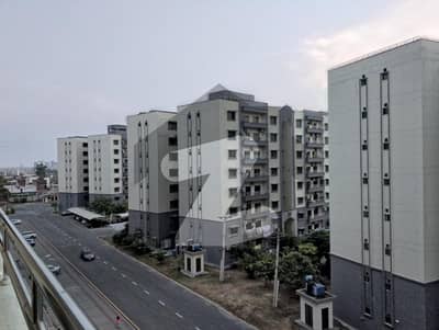 10 MARLA 3 BEDROOM APARTMENT AVAILABLE FOR RENT