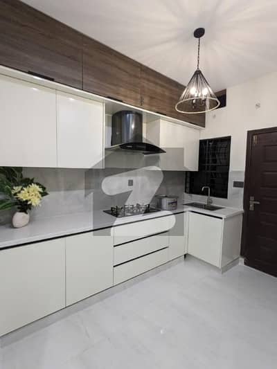 5 Marla Used House For Sale In Lake City Sector M7 B