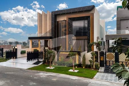 ڈی ایچ اے فیز 6 - بلاک این فیز 6,ڈیفنس (ڈی ایچ اے),لاہور میں 5 کمروں کا 1 کنال مکان 7.81 کروڑ میں برائے فروخت۔