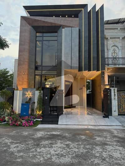 5 Marla Brand New Modern House For Sale In Dha 9 Town Lahore