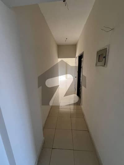 سعدی ٹاؤن سکیم 33,کراچی میں 2 کمروں کا 4 مرلہ فلیٹ 80.0 لاکھ میں برائے فروخت۔