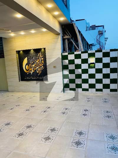 بش ایگزیکٹو ولاز ملتان میں 4 کمروں کا 5 مرلہ مکان 1.65 کروڑ میں برائے فروخت۔