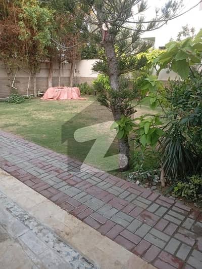ڈی ایچ اے فیز 6 ڈی ایچ اے ڈیفینس,کراچی میں 4 کمروں کا 1 کنال مکان 12.0 کروڑ میں برائے فروخت۔