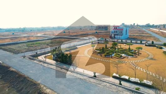 5 Marla Plot For front