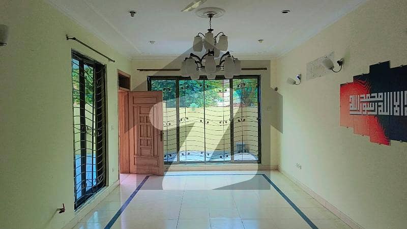 12 Marla Double Storey House For Rent 12 Marla Double Storey House For Rent