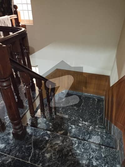 FAISAL TOWN BLOCK B 7-MARLA HOUSE AVAILABLE FOR SALE