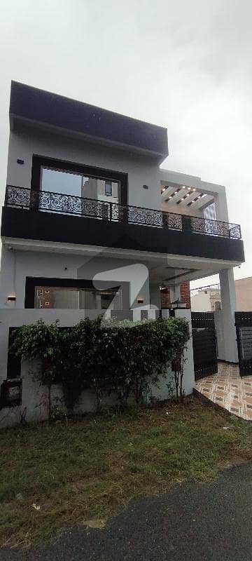 5 Marla Out Class Bungalow For Rent Situated At DHA Phase 9 Town