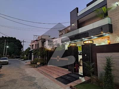 لیک سٹی میڈوز لاہور میں 5 کمروں کا 10 مرلہ مکان 4.3 کروڑ میں برائے فروخت۔