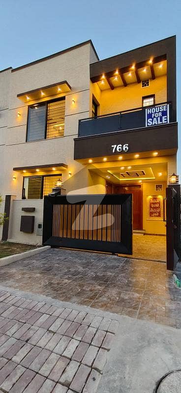 5 Marla Double Unit Luxury Designer House For Sale In M Block Phase 8