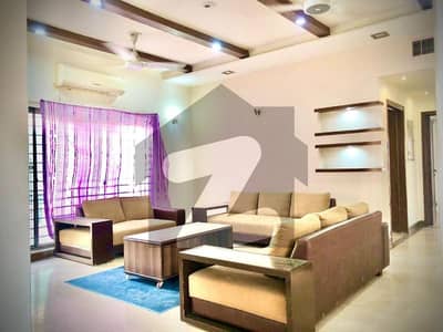 BEAUTIFULL ONE KANAL UPPER PORTION AVAILABLE FOR RENT IN DHA PHASE 4
