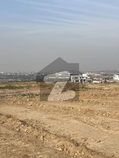 گلبرگ گرینز ۔ بلاک ڈی گلبرگ گرینز,گلبرگ,اسلام آباد میں 4 کنال رہائشی پلاٹ 3.65 کروڑ میں برائے فروخت۔