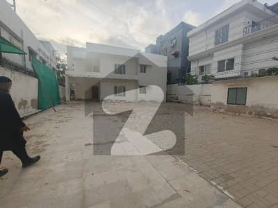 کلفٹن ۔ بلاک 2 کلفٹن,کراچی میں 6 کمروں کا 1 کنال مکان 14.0 کروڑ میں برائے فروخت۔