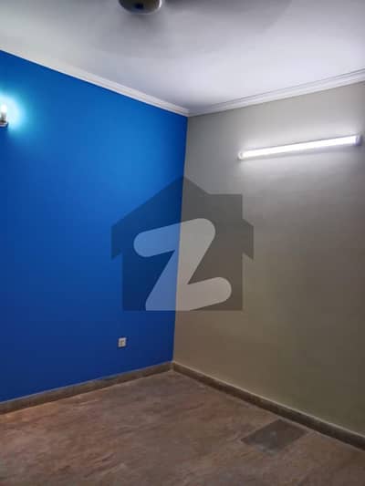 KHAYBAN-E-AMEEN FIVE MARLA HOUSE IS AVAILABLE FOR RENT