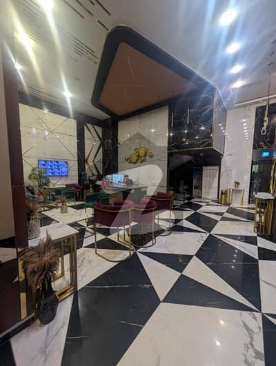 LUXURY APPATRMENT WITH PRIVATE ROOF & SWIMMING POOL FOR SALE