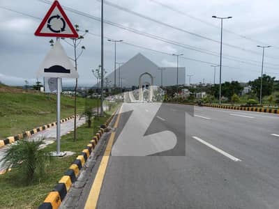 پائن ہلز ڈی ایچ اے ڈیفینس فیز 5,ڈی ایچ اے ڈیفینس,اسلام آباد میں 2 کنال رہائشی پلاٹ 11.5 کروڑ میں برائے فروخت۔