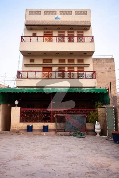 اولڈ خانیوال جہانیاں خانیوال میں 7 کمروں کا 6 مرلہ مکان 20.0 کروڑ میں برائے فروخت۔