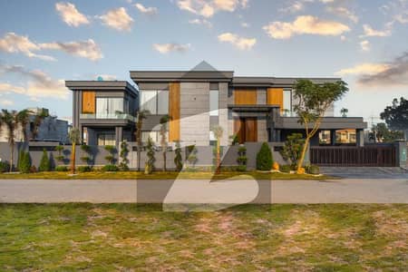 ڈی ایچ اے فیز 6 ڈیفنس (ڈی ایچ اے),لاہور میں 5 کمروں کا 2 کنال مکان 27.5 کروڑ میں برائے فروخت۔