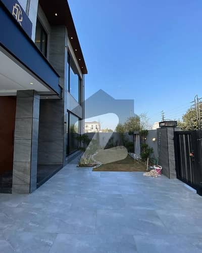 Luxury 1 Kanal House for Rent in DHA Phase 7 Prime Location