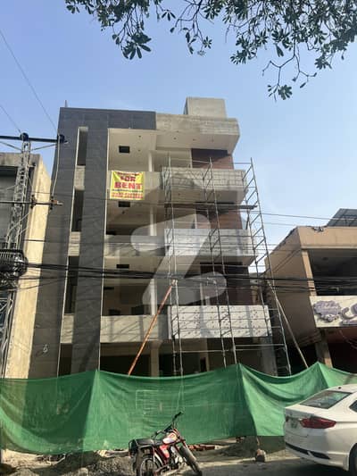 Building For Rent 10 marla