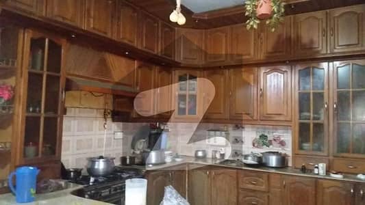 Centrally Located House In North Karachi - Sector 11A Is Available For Sale