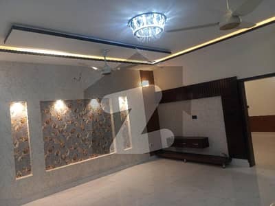 بحریہ ٹاؤن ۔ غزنوی بلاک بحریہ ٹاؤن ۔ سیکٹر ایف,بحریہ ٹاؤن,لاہور میں 3 کمروں کا 10 مرلہ بالائی پورشن 63.0 ہزار میں کرایہ پر دستیاب ہے۔