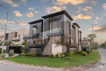 ڈی ایچ اے فیز 6 - بلاک جے فیز 6,ڈیفنس (ڈی ایچ اے),لاہور میں 5 کمروں کا 1 کنال مکان 8.75 کروڑ میں برائے فروخت۔