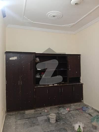 پاکستان ٹاؤن - فیز 1 پاکستان ٹاؤن,اسلام آباد میں 2 کمروں کا 6 مرلہ مکان 50.0 ہزار میں کرایہ پر دستیاب ہے۔