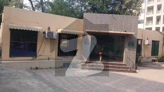 Gulberg 2 Kanal property is available for Sale.