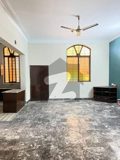 12 MARLA LOWER PORTION SILENT OFFICE+ FAMILIES FOR RENT IN JOHAR TOWN LAHORE