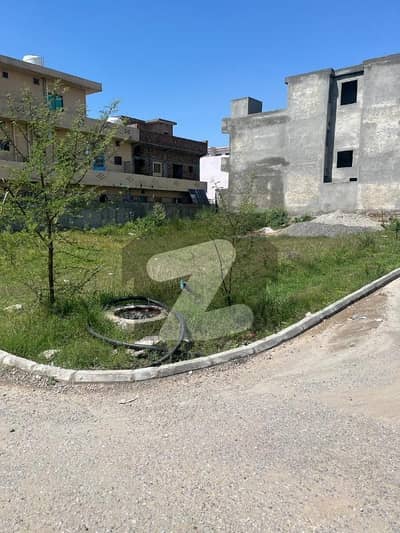 7 Marla | Sunface | Solid Land | Non Lop Plot For Sale