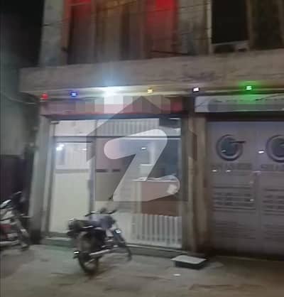 بند روڈ لاہور میں 9 مرلہ Studio عمارت 9.0 کروڑ میں برائے فروخت۔